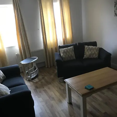 Holiday home Comfortable Modern Amenities Perfect For Families *